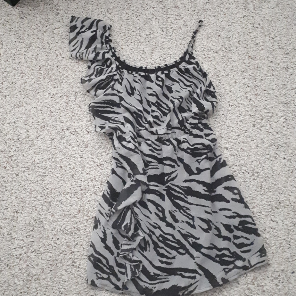 Sheer aysemetrical Top